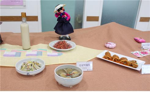 2015년도 우리 술 교육훈련기관 운영 – 찾아가는 전통주 교육, 빚으시오 전통주 교육, 로컬푸드, 로컬막걸리 교육 관련 이미지