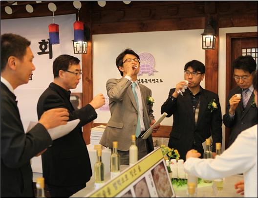 cb029538555552607d4671d27af2dc05_1568614163_7575.jpg 제 2회 한국 전통주 주향사 발표회 및 시음회 관련 이미지