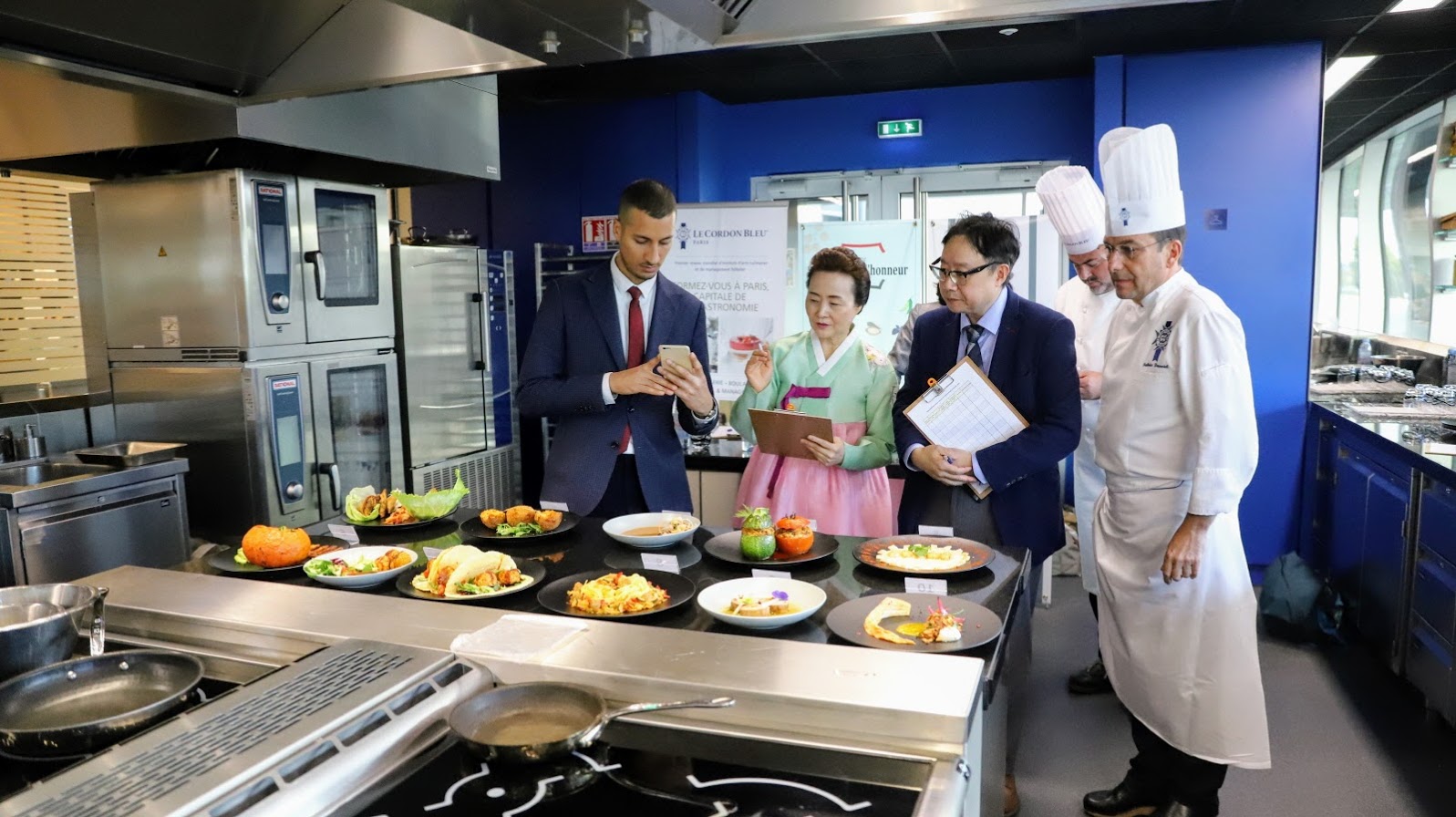 프랑스 파리 르꼬르동 블루 김치응용 경연대회 관련 이미지