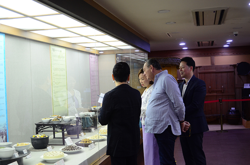 Club des Chefs des Chefs 2019 Korea – Gilles Bragard 단장방문 관련 이미지