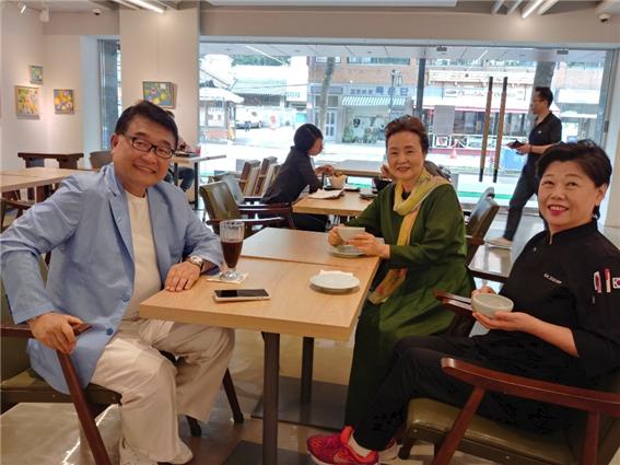 9d93d1e2bba1126c46b53094e0ab150b_1571626282_9722.jpg 미서부한식세계화협회 임종택 회장님 방문 관련 이미지