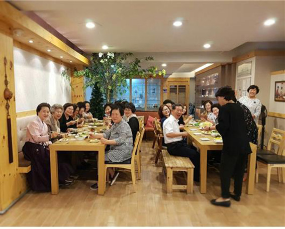 167ba5431d70bdeddfff3faf46dd9e63_1574643563_9002.jpg 제천 향토음식 활성화를 위한 세미나 관련 이미지