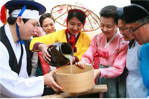 b1dfb1c554da5be4bb5171c84ac03525_1574044035_056.jpg 전통주의 향기에 빠지다 관련 이미지