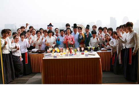 b1dfb1c554da5be4bb5171c84ac03525_1574044035_1527.jpg 전통주의 향기에 빠지다 관련 이미지