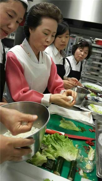 b1dfb1c554da5be4bb5171c84ac03525_1574051200_1825.jpg 해외한식당 종사자 교육 – 프랑스 파리 관련 이미지