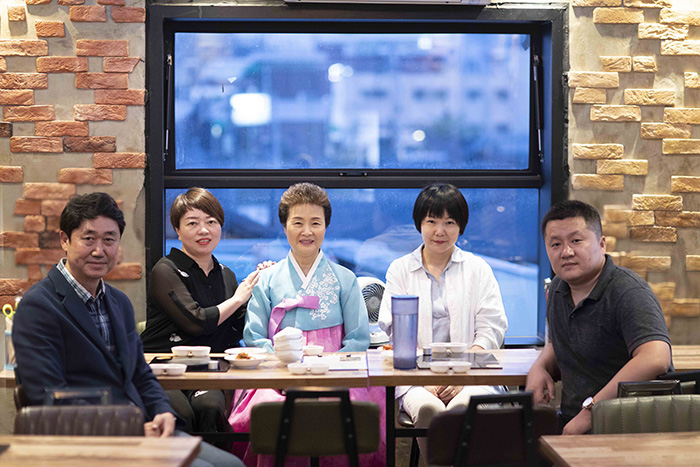 경제인들의 만남 (북경감독) 관련 이미지