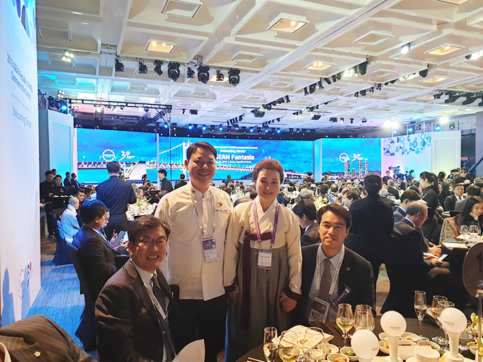 2019 한·아세안 특별정상회의 오·만찬 자문위원 참석