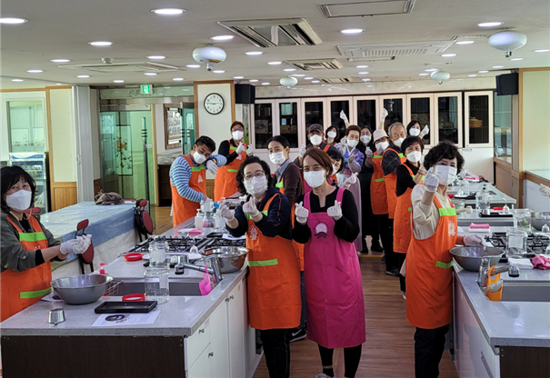 109965f458d9ac41b85bfe64e17db652_1625713875_0001.png 연천군 농업대학 과하주 체험 진행 관련 이미지