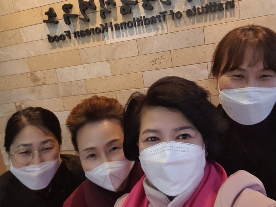대통령 런던 부지회장 우옥경선생님 방문 관련 이미지