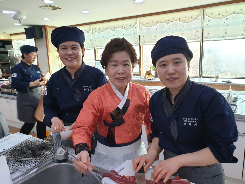 한국전통음식 명인 제1호 이명숙원장님의 이야기 관련 이미지