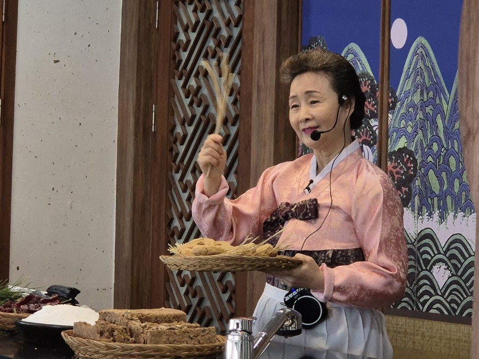 2025 문화유산국민신탁과 함께하는 인류무형문화유산 등재 축하 ‘장 담그기’  1차 관련 이미지