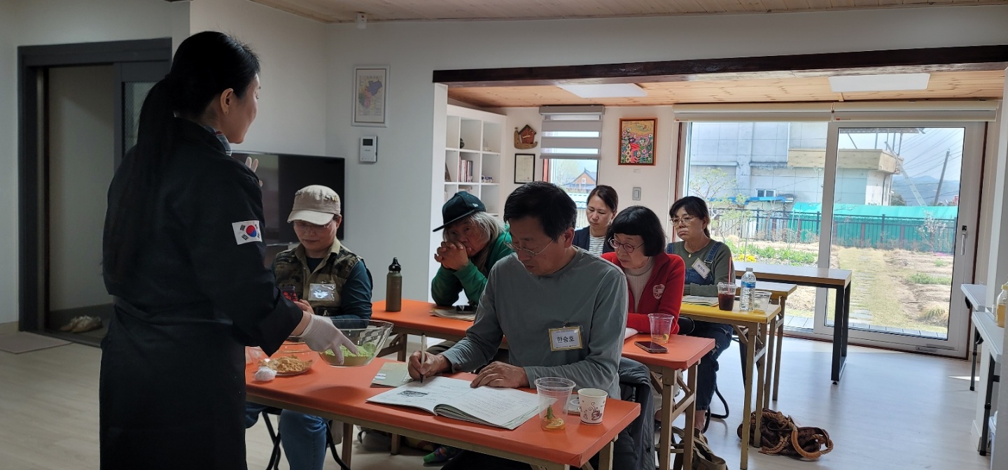 [교육] ‘개성음식’ 체험 프로그램 개발 및 운영(체험 운영 강사 양성 교육) -3- 관련 이미지