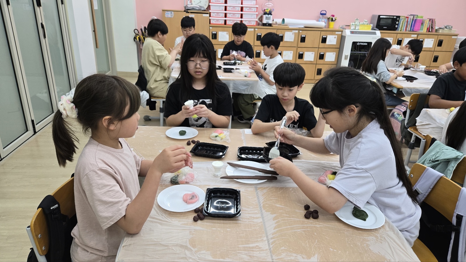 [교육] ‘개성음식에 대한 이해와 전통떡 만들기’ 학생 체험 교육 -1- 관련 이미지