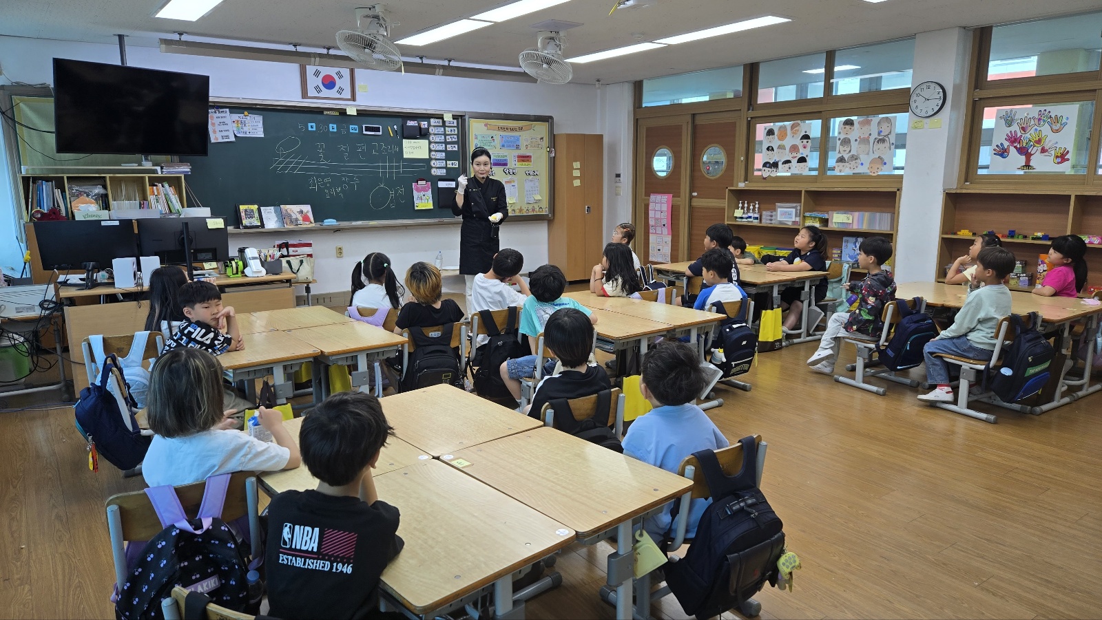 [교육] ‘개성음식에 대한 이해와 전통 떡 만들기’ 학생 체험 교육 -3- 관련 이미지