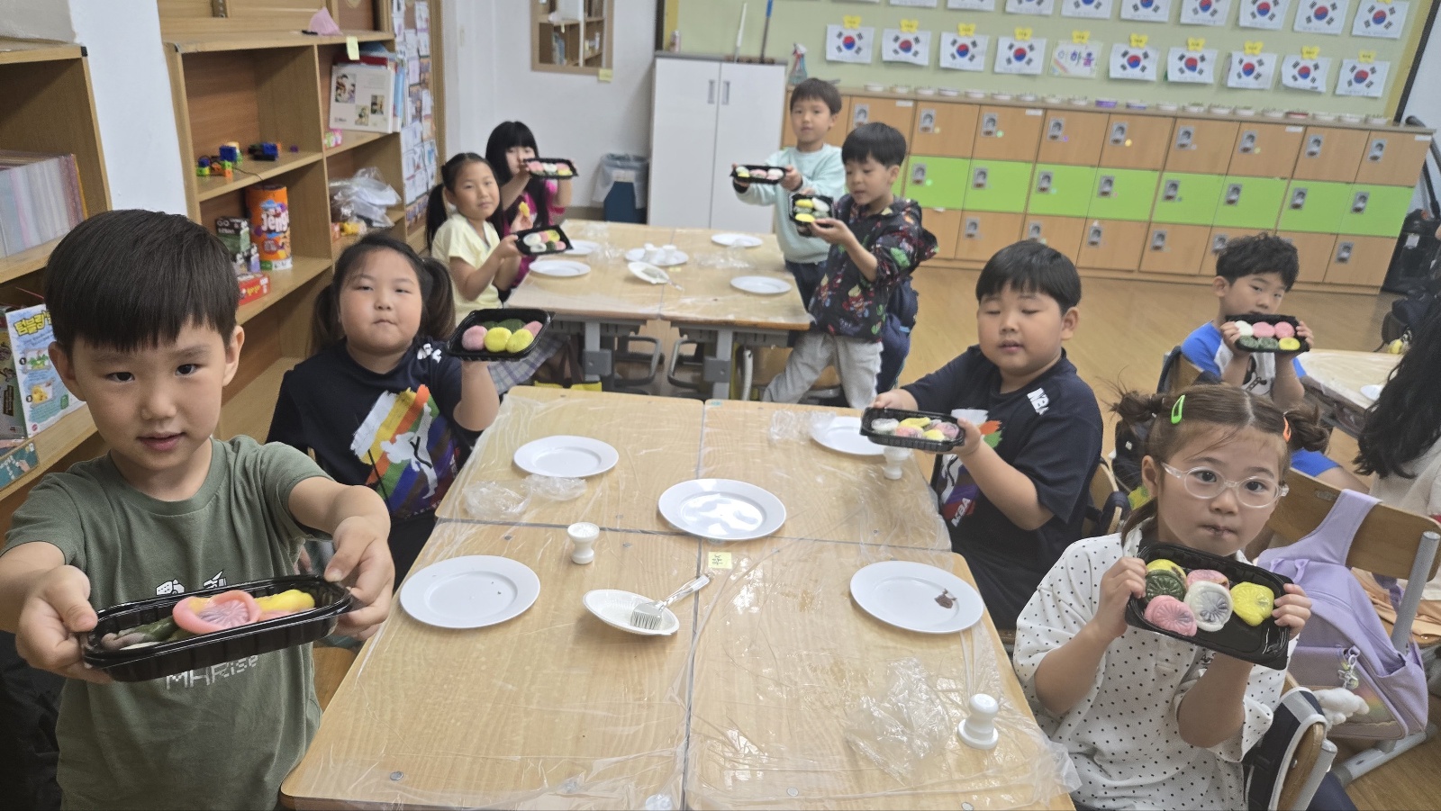 [교육] ‘개성음식에 대한 이해와 전통 떡 만들기’ 학생 체험 교육 -3- 관련 이미지